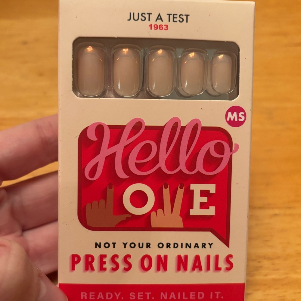 💋 ❤️ Hello Love medium square nails. Style Just a test 💋❤️